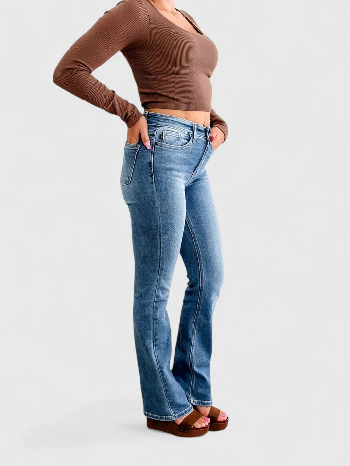 Enhanced Product Title: "Eryzandra Sophisticated Women's Pants - Elegant, Comfortable & Versatile Trousers for Any Occasion" 

This title includes relevant keywords and provides more detail about the product, which can help improve visibility and attract