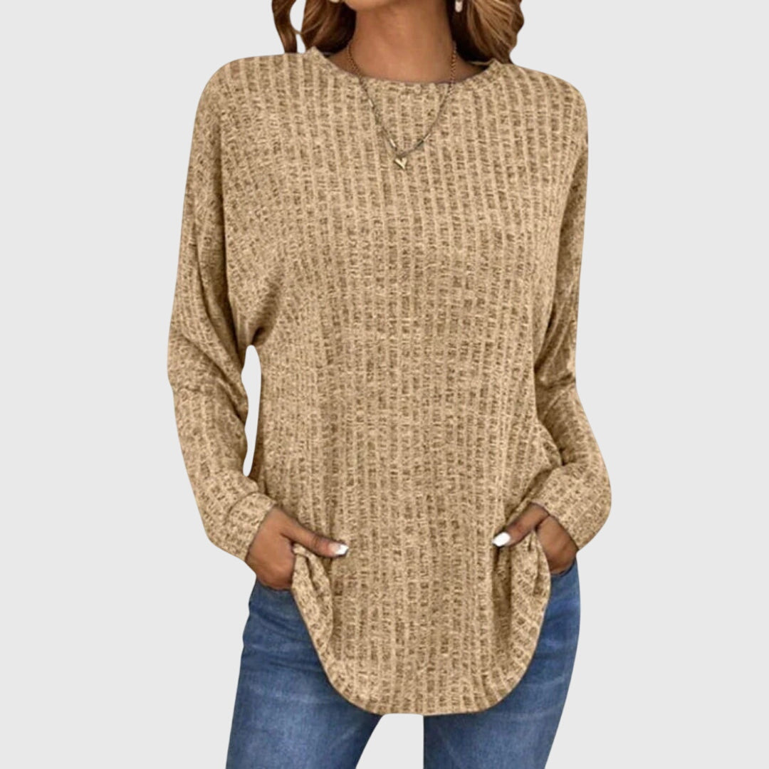 Isabelle Elegant Women's Top - Stylish & Versatile Blouse for Any Occasion