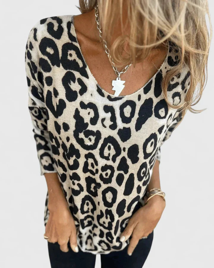 Eda Women's Comfortable Casual Top - Soft Fabric, Stylish Design, Perfect for Everyday Wear